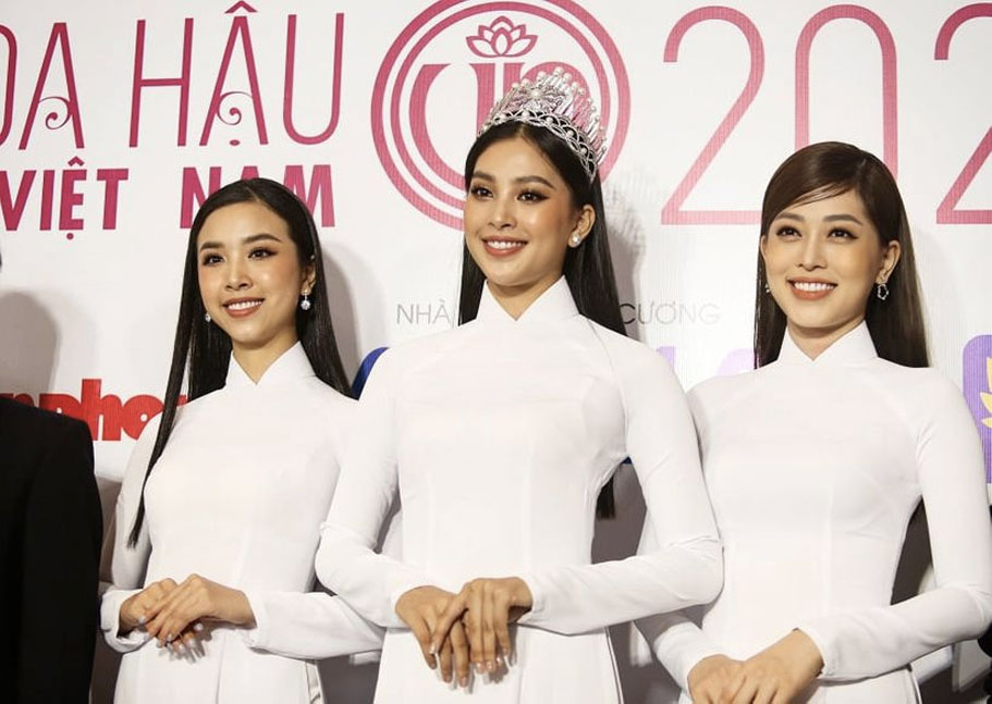 Hoa hậu Việt Nam 2018 - Trần Tiểu Vy và Á hậu 1 Bùi Phương Nga (phải), Á hậu 2 Nguyễn Thị Thuý An (trái)
