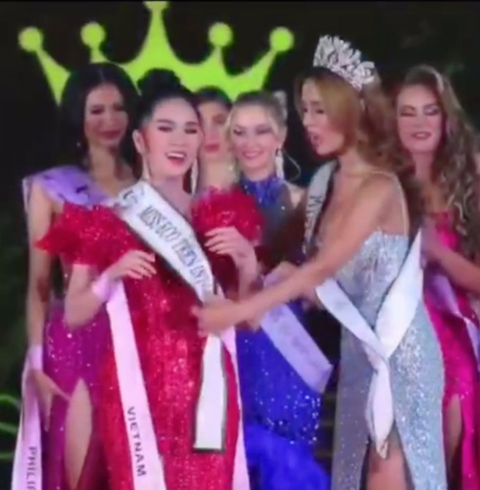 3 15 Bella Vũ Huyền Diệu giành vương miện danh giá Miss Eco Teen International