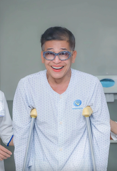 MC Thanh Bạch lạc quan khi đối diện với biến cố sức khỏe. Ảnh: TL